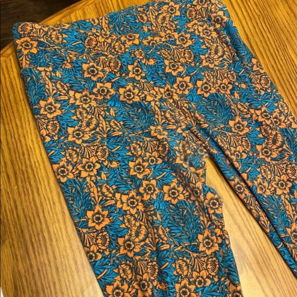 Lularoe leggings